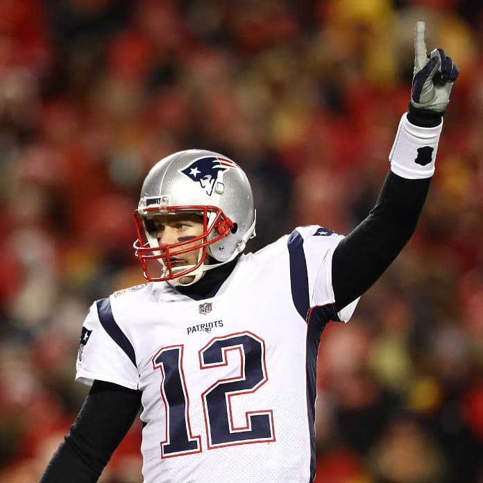 KANSAS CITY, MISSOURI - JANUARY 20: Tom Brady #12 of the New England Patriots gestures in the first half against the Kansas City Chiefs during the AFC Championship Game at Arrowhead Stadium on January 20, 2019 in Kansas City, Missouri.   Ronald Martinez/Getty Images/AFP (Photo by RONALD MARTINEZ / GETTY IMAGES NORTH AMERICA / Getty Images via AFP)