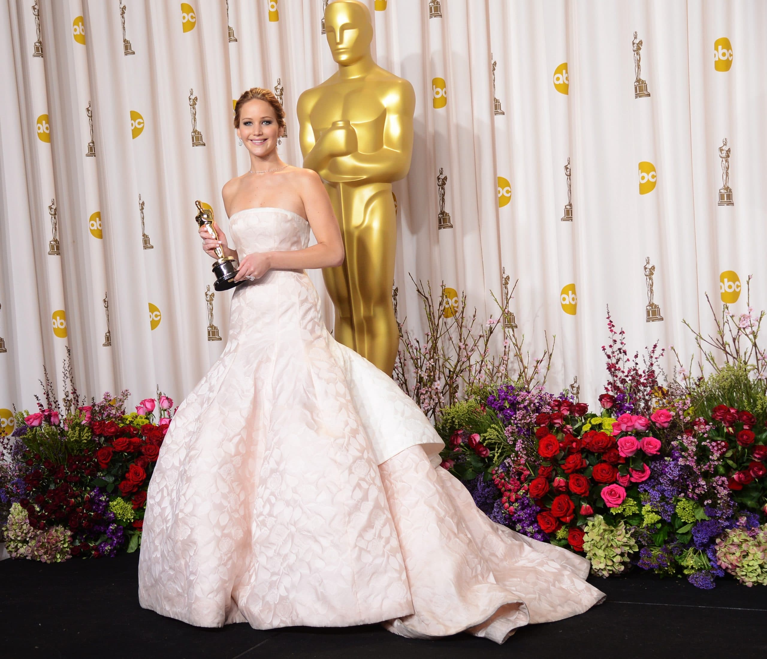 HOLLYWOOD, CA - FEBRUARY 24:  Actress Jennifer Lawrence, winner of the Best Actress award for "Silver Linings Playbook," poses in the press room during the Oscars held at Loews Hollywood Hotel on February 24, 2013 in Hollywood, California.  (Photo by Jason Merritt/Getty Images)
