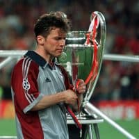 (GERMANY OUT) Matthaeus, Lothar *21.03.1961-Fussballspieler, DSpieler der Nationalelf von 1980-2000Weltmeister 1990- Champions League, Finale in Barcelona:Manchester United - Bayern Muenchen 2:1, L.M. geht mit der Medaille in den Haenden am Pokal vorbei (Photo by contrast/Behrendt/ullstein bild via Getty Images)