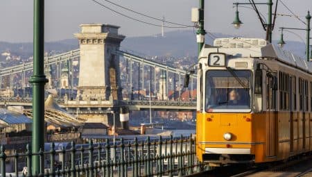 4-6-os villamos, 7-es busz, földalatti – ikonikus budapesti járatok