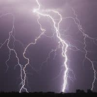 Mike Hollingshead / Getty Images