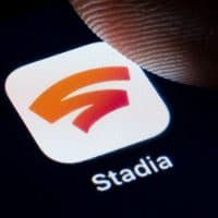 BERLIN, GERMANY - NOVEMBER 27: The Logo of Cloud-Gaming-Service Google Stadia is displayed on a smartphone on November 27, 2019 in Berlin, Germany. (Photo by Thomas Trutschel/Photothek via Getty Images)