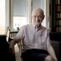 Nádasdy Ádám íróról készült portré képek 2023. augusztus 1-én az otthonában., Image: 793455969, Fotó: Adrián Zoltán / 24.hu