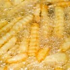 Sült krumpli, rántott sajt, churros –  a legjobb olajban sütött finomságok