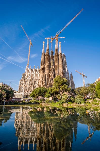 BARCELONA, CATALONIA, SPAIN - 2018/04/17: Work in progress at the church Sagrada Familia, Antoni Gaudis most famous work, still under construction and planned to be completed in 2026. (Photo by Frank Bienewald/LightRocket via Getty Images)