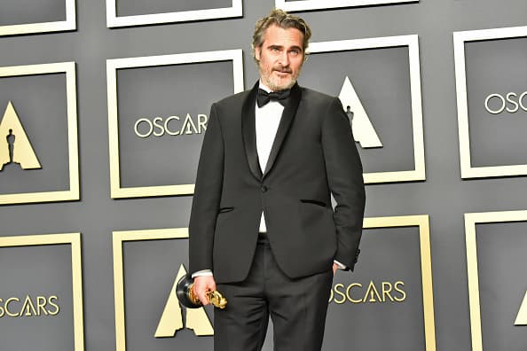 HOLLYWOOD, CALIFORNIA - FEBRUARY 09: Joaquin Phoenix, winner of the Actor in a Leading Role award for "Joker," poses in the press room during the 92nd Annual Academy Awards at Hollywood and Highland on February 09, 2020 in Hollywood, California. (Photo by Jeff Kravitz/FilmMagic)