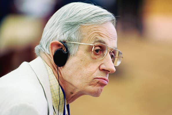 BEIJING, CHINA - MAY 31: (CHINA OUT; PHOTOCOME OUT) Nobel prize laureate John Forbes Nash of USA listens during a colloquium featuring entrepreneurship and corporate growth at the Nobel Laureates Beijing Forum 2005, held at the Great Hall of the People on May 31, 2005 in Beijing, China. Twelve Nobel prize economic laureates will talk about issues ranging from the currency, longevity, politics and economic growth during the three-day event which opened on Monday. (Photo by China Photos/Getty Images)