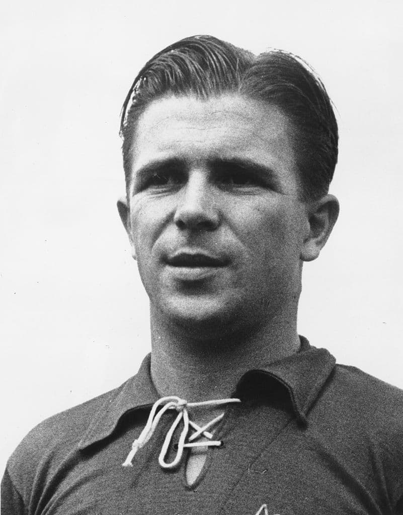 circa 1953:  Hungarian footballer Ferenc Puskas who was the star of the 'Magic Magyars' Hungarian national team which dominated European football in the early 1950's.  (Photo by Keystone/Getty Images)