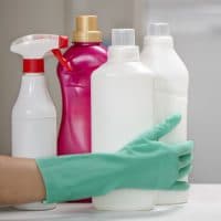 Chemical Cleaning Vs Natural Cleaning
