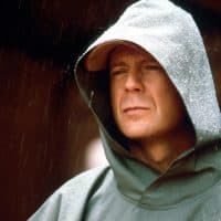 INCASSABLE  Unbreakable   Year: 2000 - usa  Bruce Willis USA 2000   Director: M.Night Shyamalan (Photo by Archives du 7eme Art / Photo12 via AFP)