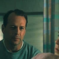 6eme sens  The Sixth Sense / sixième sens   Year: 1999 - usa  Haley Joel Osment, Bruce Willis   Director: M. Night Shyamalan (Photo by Archives du 7eme Art / Photo12 via AFP)
