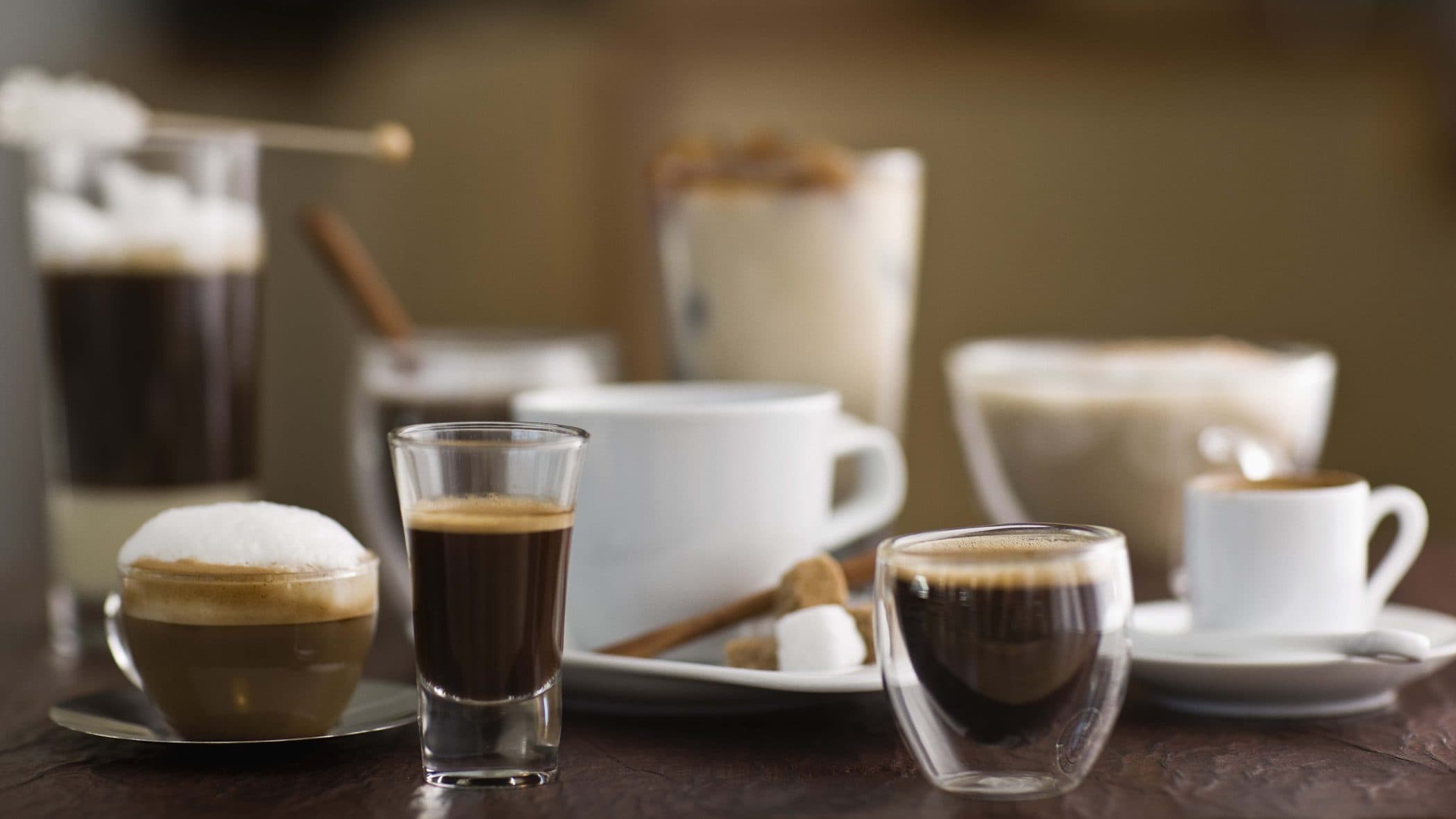 Doppio és espresso tonic – tíz verzió, ahogy ihatod a kávéd