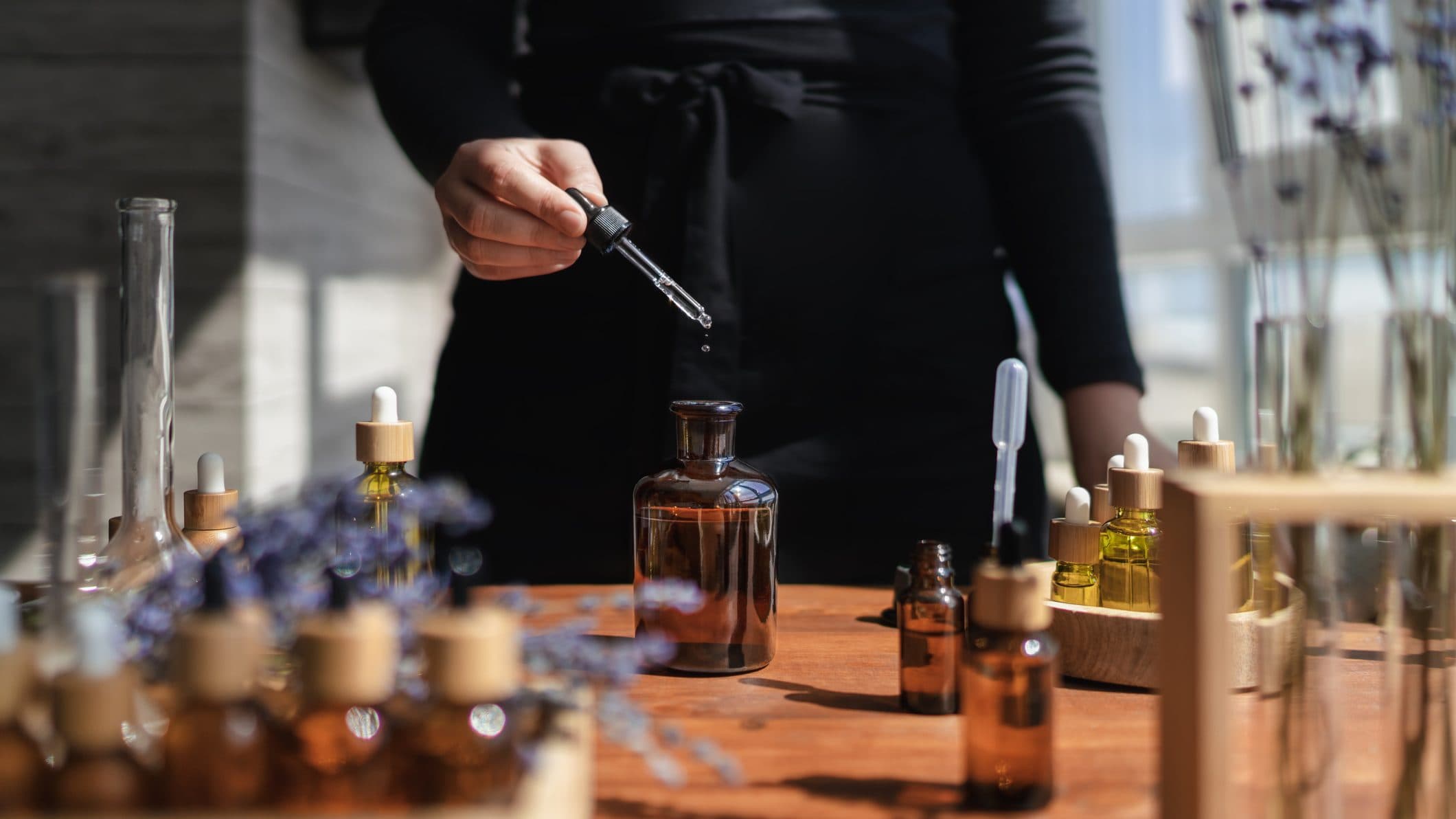 Vanília, pézsma, rózsa – ezek a leggyakoribb parfüm-illatjegyek